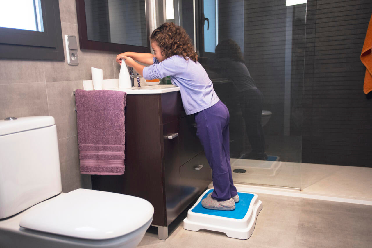 Escalón modular para baño